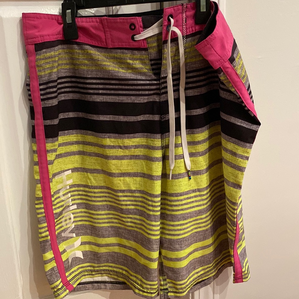 Hurley swim suit- 10” board shorts